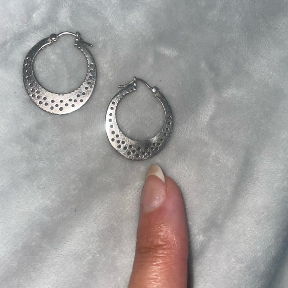 925 sterling silver earrings with real diamonds on half outside & half inside - Picture 11 of 15